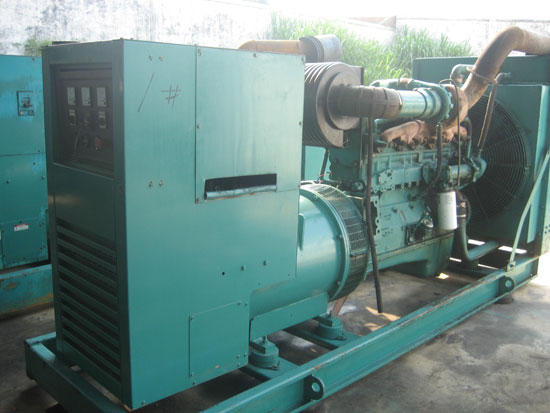 清镇租赁发电机- 发电机碳刷磨损的原因是什么