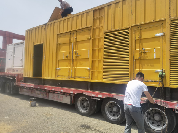 清镇发电机出租100KW发电机需要什么规格的电缆线？