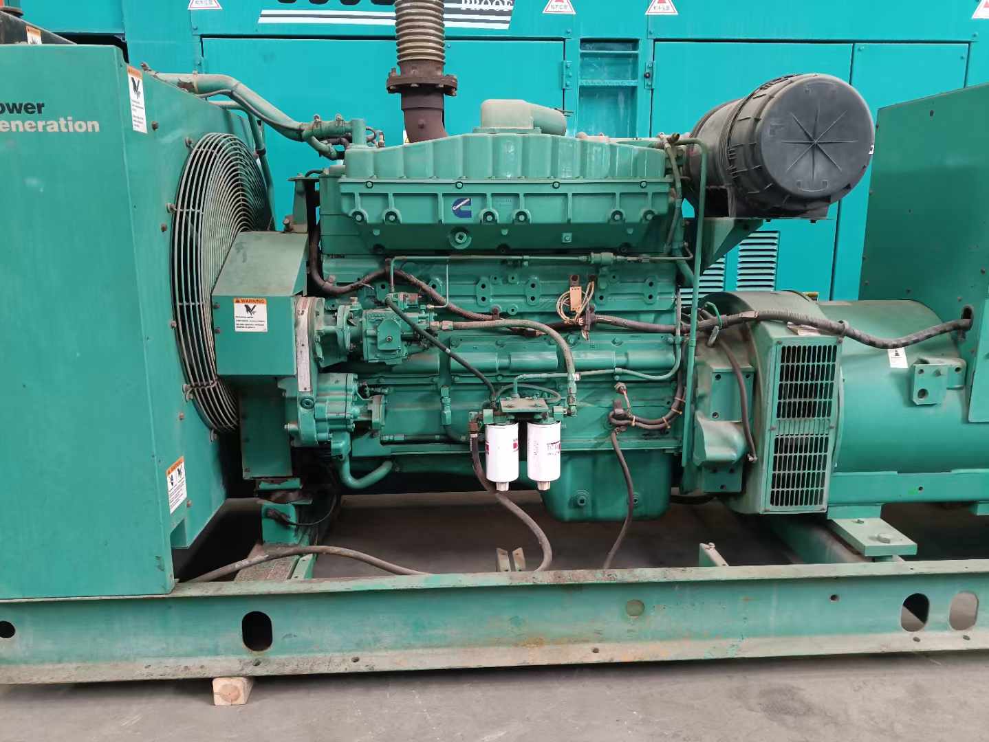 清镇过载会对 600kW 柴油发电机组造成哪些损害？