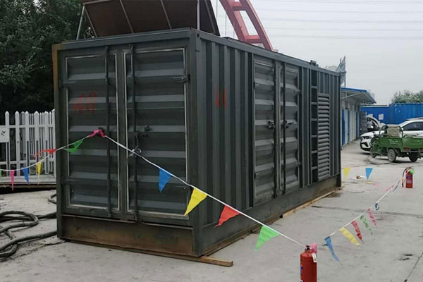 清镇发电机租赁空气滤清器多久更换一次？