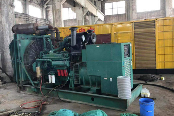 清镇发电机组的空气滤清器应该如何保养？