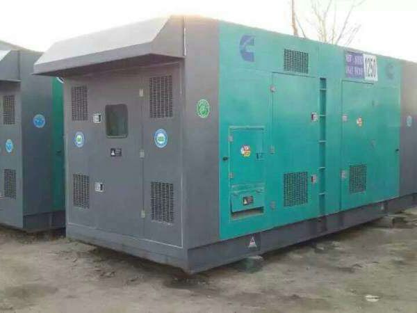 清镇合同中关于工期延误的责任如何界定和处理？